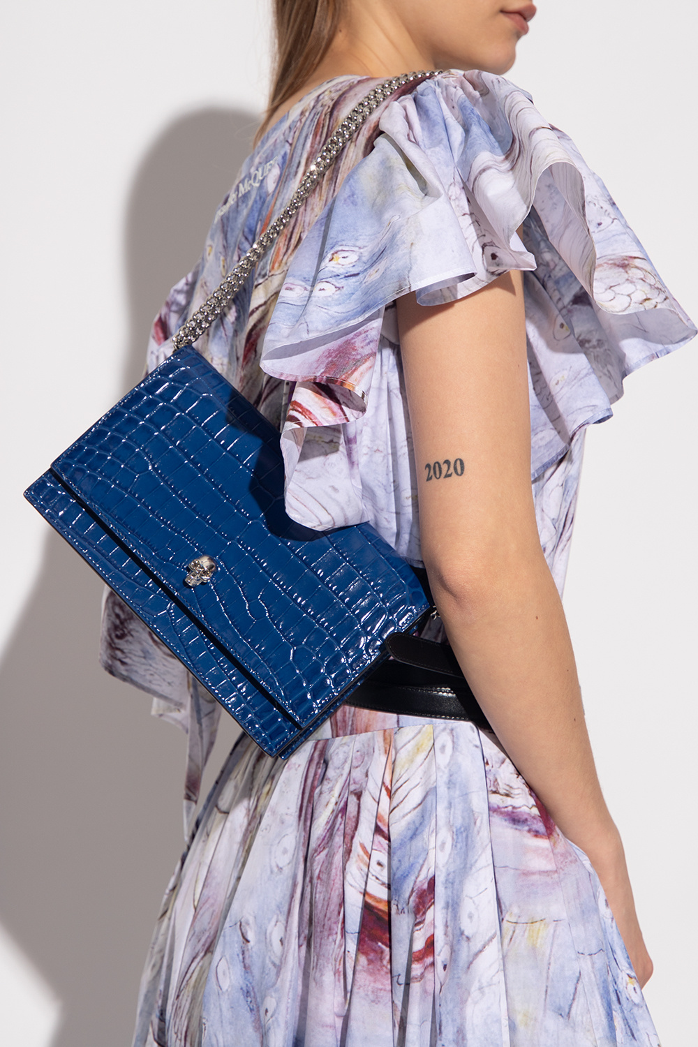 Alexander McQueen 'Skull Medium' shoulder bag | Women's Bags 